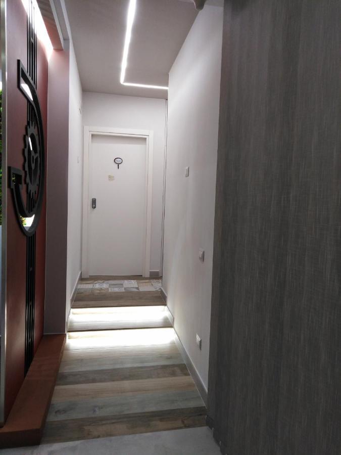 Prestige House Hotell Salerno Exteriör bild