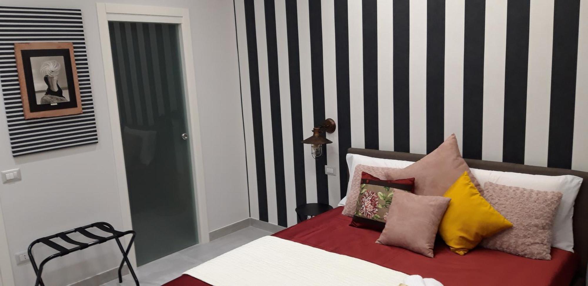 Prestige House Hotell Salerno Exteriör bild